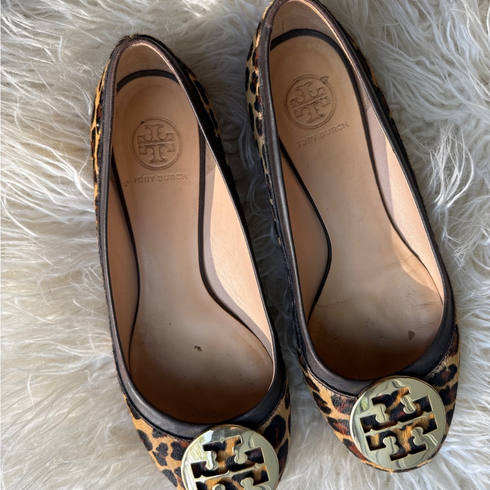 Tory Burch Leopard Print Reva Flats - Brown